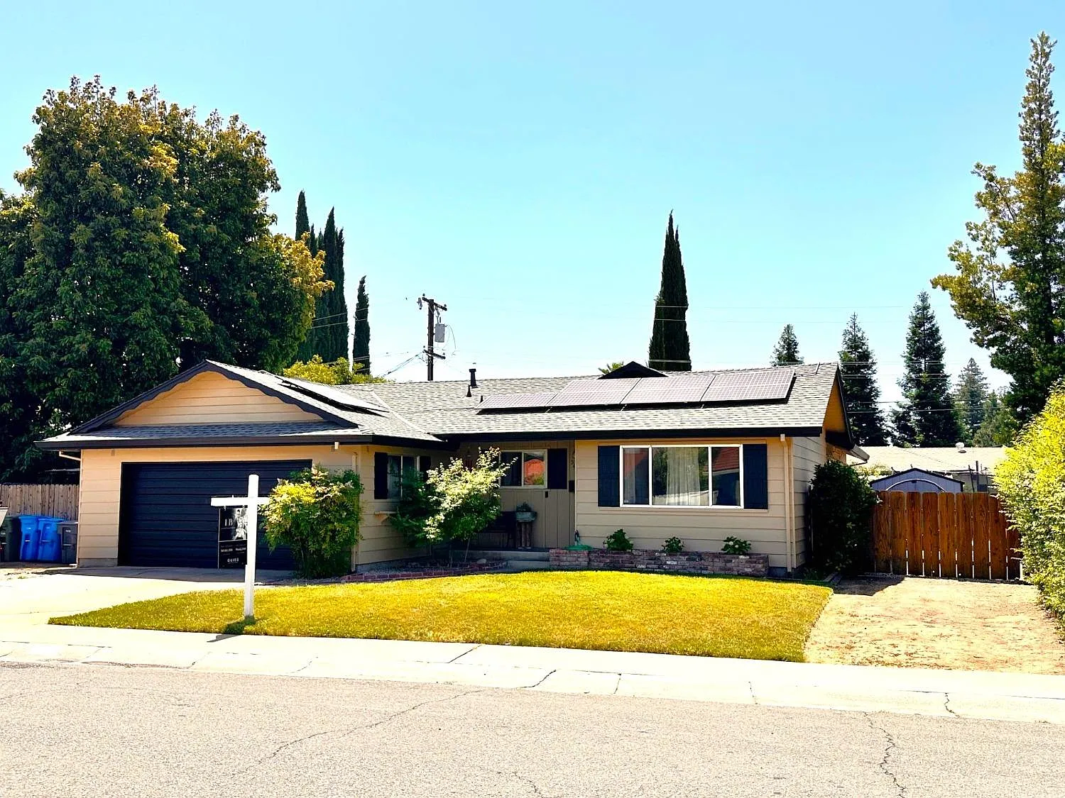540 Ohlson St photo 1