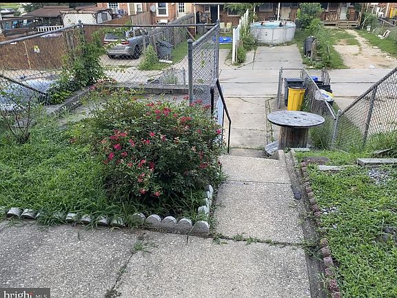 4th image of 4441 Scotia Rd