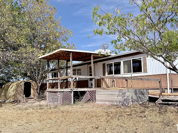 3rd image of 2051 Murphy Ln