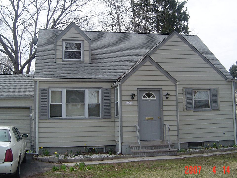 3 Bedroom cape