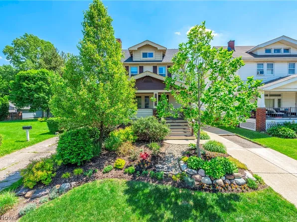 3755 Highland Rd, Cleveland, OH 44111