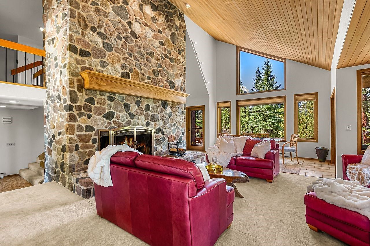 2260 Keystone Ranch Road — Keystone Ranch Golf Course