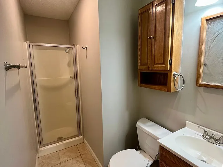105 Laurel Dr — Photo 9