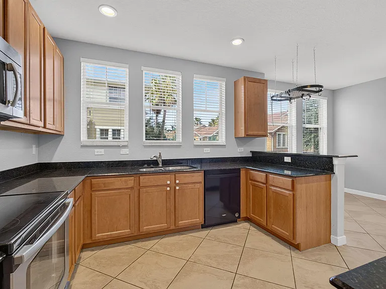 430 Amador Ln #4 — Photo 14