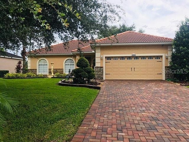 1st image of 427 Bay Leaf Dr
