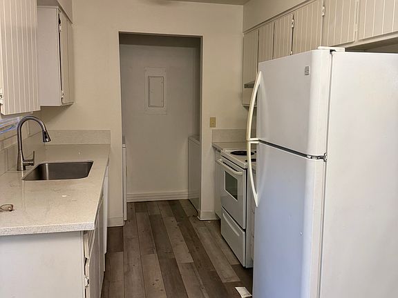 2nd image of 15901 SE 1st St #15901