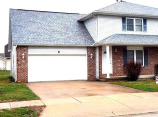 8A Dawson Cir, Riverton, IL