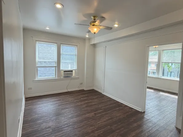 427 N Lawler Ave #2, Chicago, IL 60644