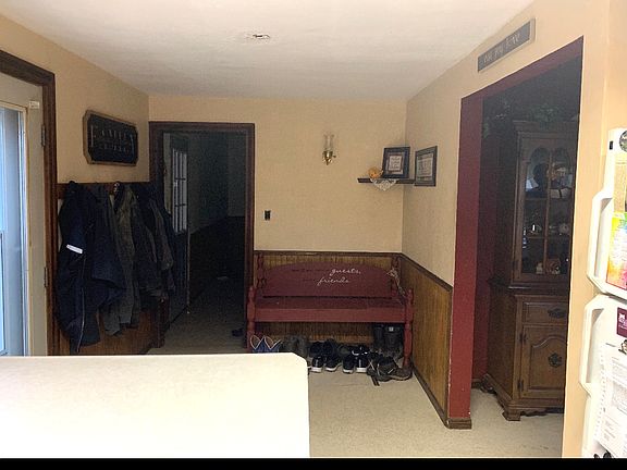 2nd image of 34 Pine Ave NW