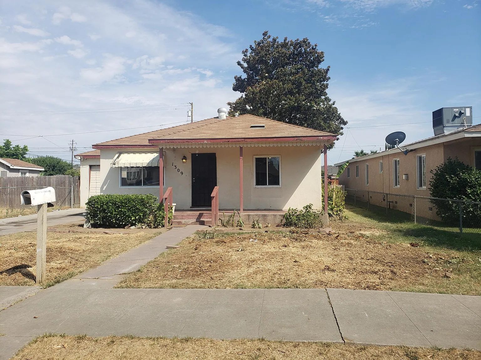 1309 Sonoma Ave photo 1