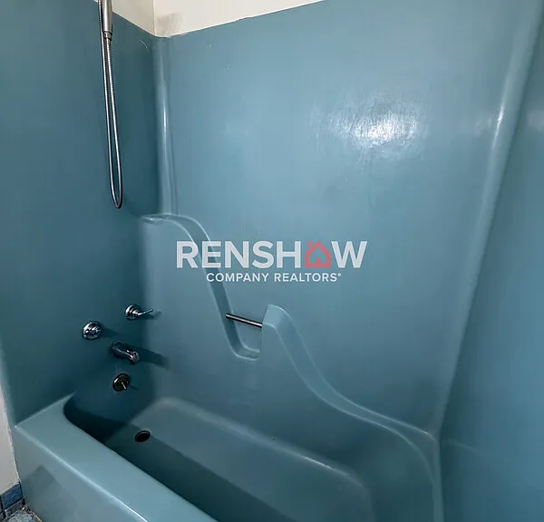 584 Lark St — Photo 33