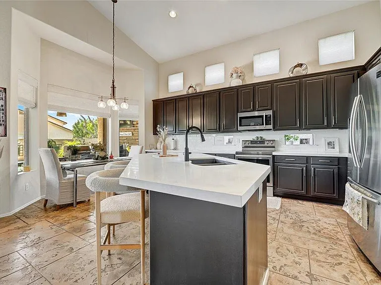 7723 E Phantom Way — Photo 11