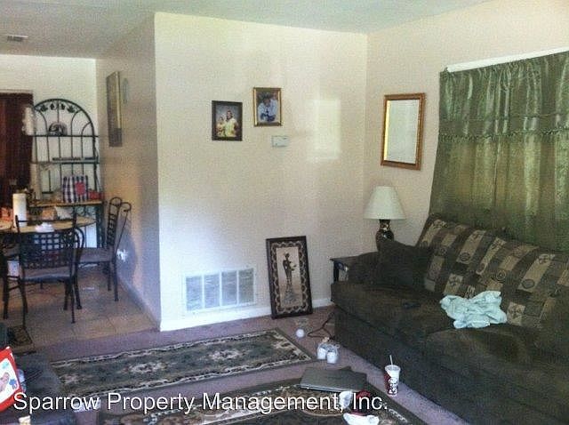 2nd image of 4532 Gardiner Dr