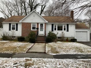 9 Nancy Rd, Milton, MA 02186