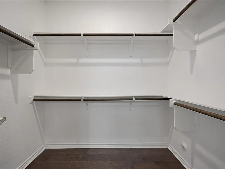 305 Bolivar Way #101 — Photo 23