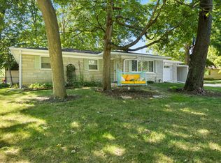2424 Graysford Dr, Indianapolis, IN 46234
