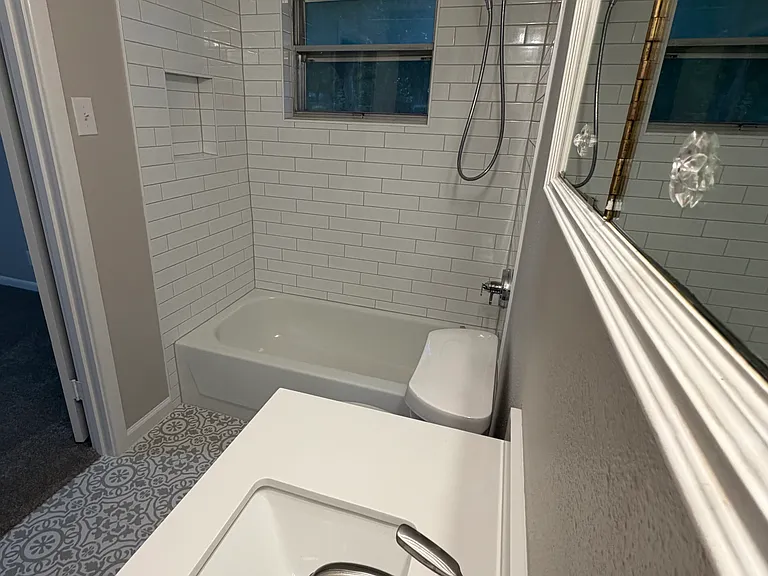 1611 N Alexander St — Photo 7