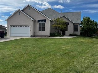 248 Burnham Dr, Alliance, NE 69301