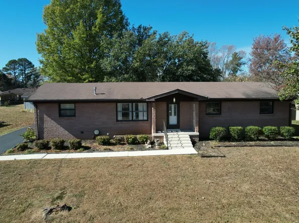 2207 Adams Cir, Murfreesboro, TN 37129