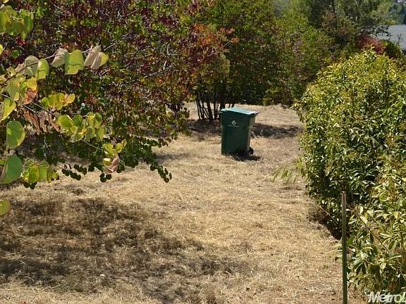 3rd image of 3487 Orinda Cir