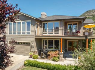 4509 Pinnacle Dr, Medford, OR