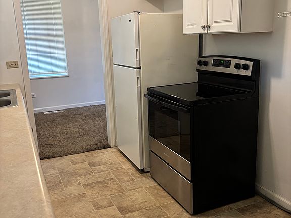 4th image of 185 N Purdue Ave #185