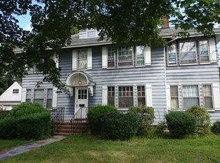 8 Hammondswood Rd UNIT 8, Chestnut Hill, MA 02467