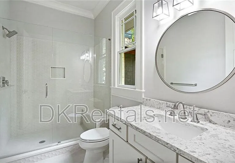 2272 Abby Ln NE — Photo 30