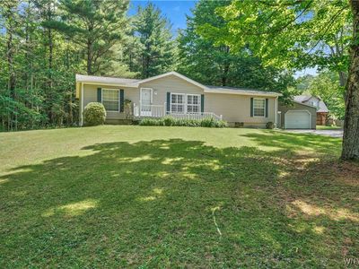 9691 S Protection Rd, Holland, NY, 14080