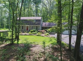 27 Winthrop Rd, Chester, CT 06412