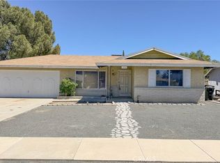 568 Kerilyn Ln, Hemet, CA 92544