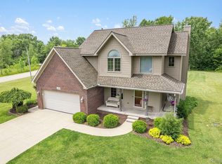 11220 Woodhaven, Linden, MI 48451