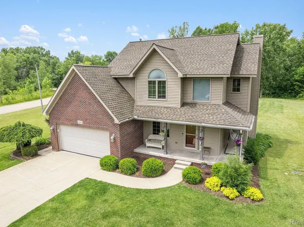 11220 Woodhaven, Linden, MI 48451