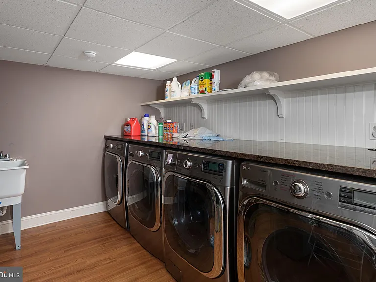 141 Hun Rd — Photo 42