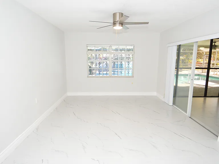 3947 Venetian Way — Photo 7
