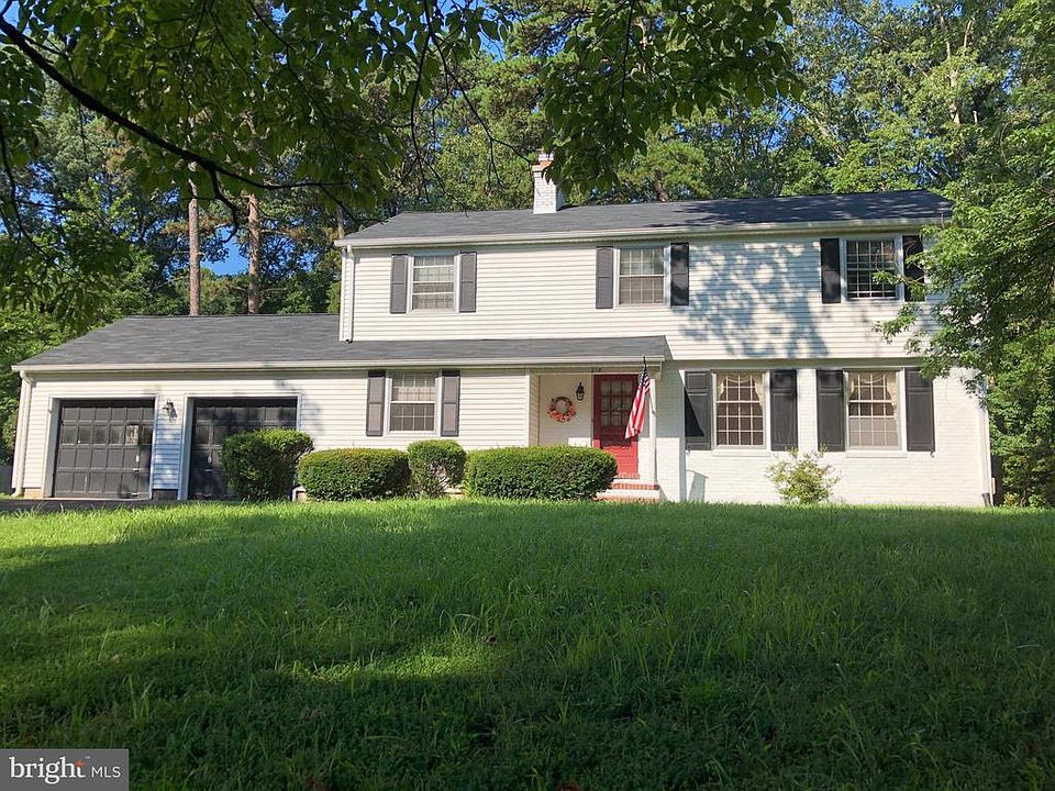 1st image of 218 Saint Ives Dr