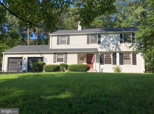 218 Saint Ives Dr, Severna Park, MD 21146