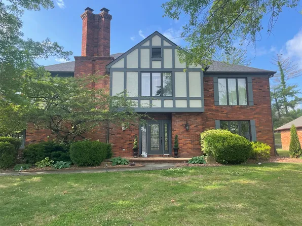 1813 Wolff Dr, Marion, IL 62959