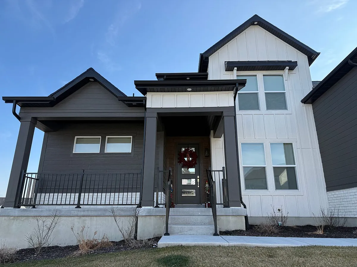 Building Photo - 1426 N Osprey Way