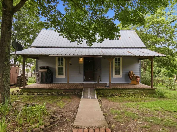 10193 Devils Den Rd, Winslow, AR 72959