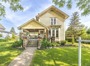 235 Harrison St, Chelsea, MI 48118