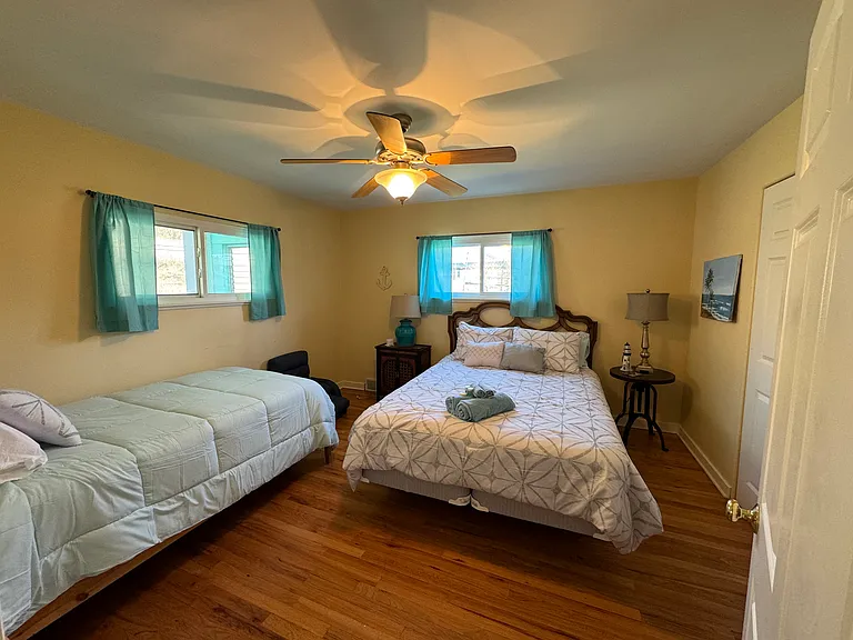 233 Dawson Ave #1 — Photo 3