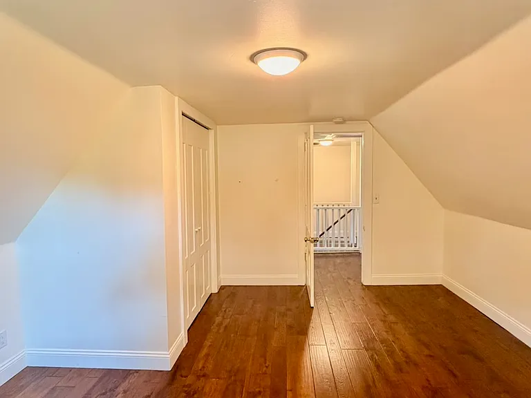 522 Sacramento St — Photo 29