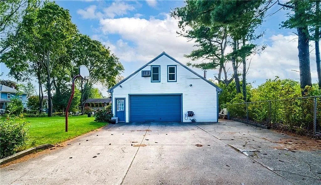 2 bed, 1.0 bath, 500 sqft, $1,500 — Photo 1
