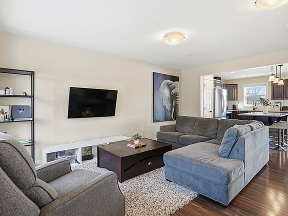 5th image of 330 Bulyea Rd NW #10