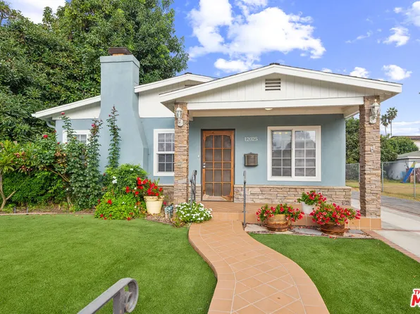 12025 Herbert St, Los Angeles, CA 90066
