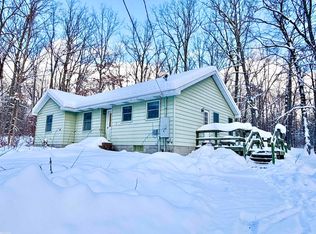 8404 N Dead Stream Rd, Roscommon, MI 48653