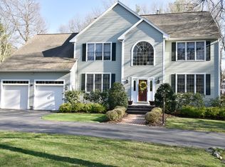 49 W Ridge Dr, Sharon, MA 02067