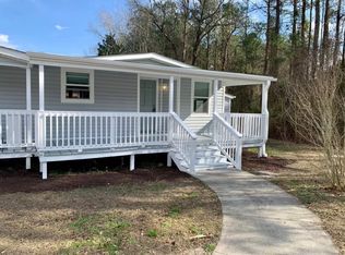 107 Riggs St, Jacksonville, NC 28540