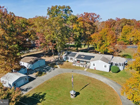 5930 Winters Dr, La Plata, MD 20646